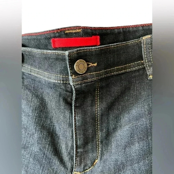 L.L. Bean True Shape Jeans, High Rise Straight-Leg 16 - Picture 3 of 6